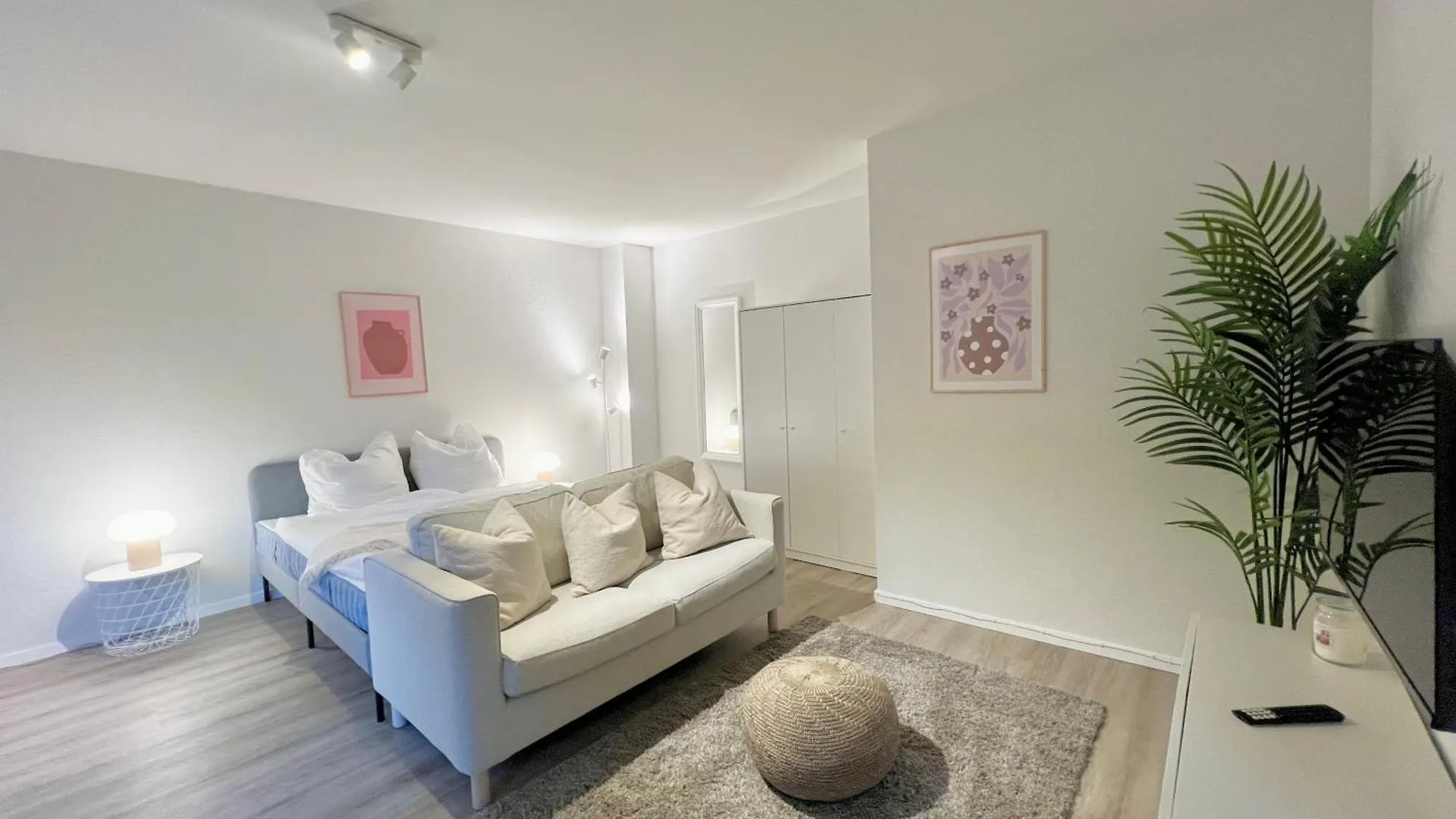Kleines, Gemuetliches Helles Apartment Im Herzen Hamburgs